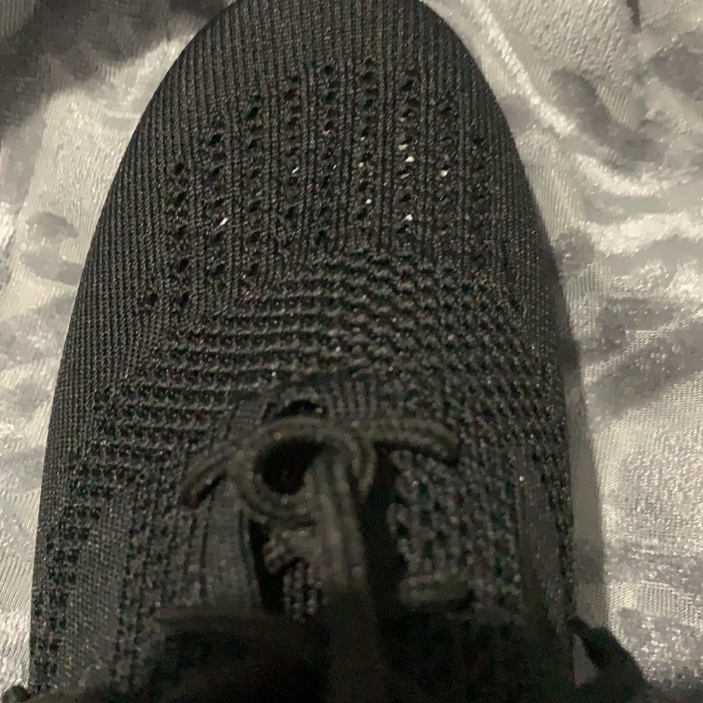 Shoes - Picture 4 of 4